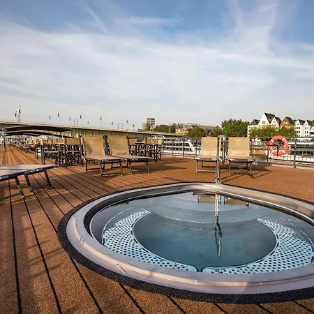 Hotel na wodzie Fairtours Hotelschiff Antonia*****