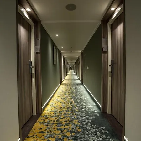 Hotel na wodzie Fairtours Hotelschiff Antonia***** *