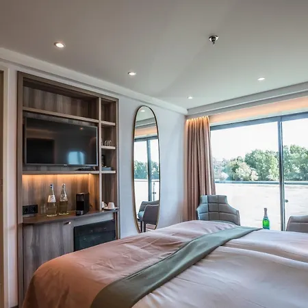 Fairtours Hotelschiff Antonia***** Botel Kolín nad Rýnem