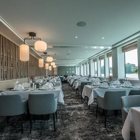 船屋 Fairtours Hotelschiff Antonia*****