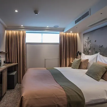 Fairtours Hotelschiff Antonia***** * Köln
